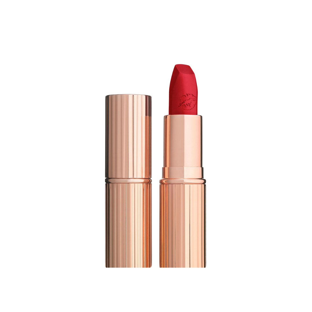 Matte Revolution Hot Lips Lipstick
