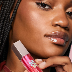 Gloss Bomb Ice Cooling Lip Luminizer (Berry Jelly)