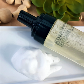 Calming  Low pH Foaming Cleanser